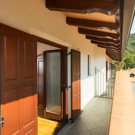 Turisticna Kmetija Stanfel Farm stay Podsabotin